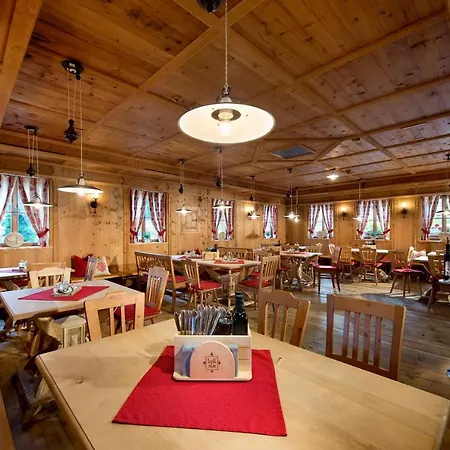 Hotel Ludlalm Am Prebersee *