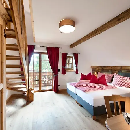 Ludlalm Am Prebersee Tamsweg